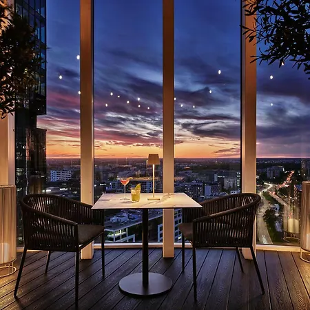 Crowne Plaza - Warsaw - The Hub By Ihg-3