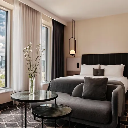 Crowne Plaza - Warsaw - The Hub By Ihg-2